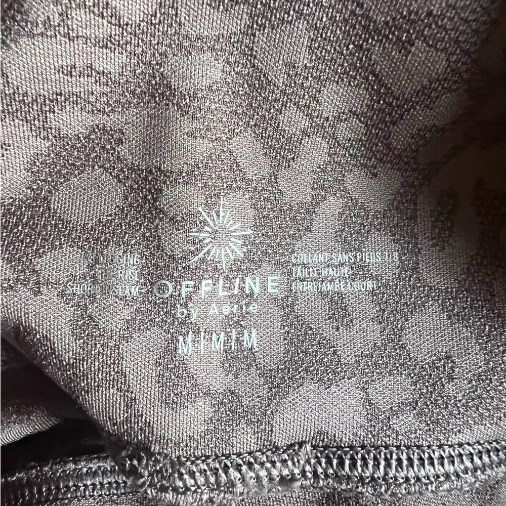 Aerie offline 7/8 hi-rise leopard leggings size medium - Picture 3 of 3